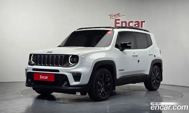 Jeep Renegade 2023 1.3 автомат (гидро), миниатюра 1