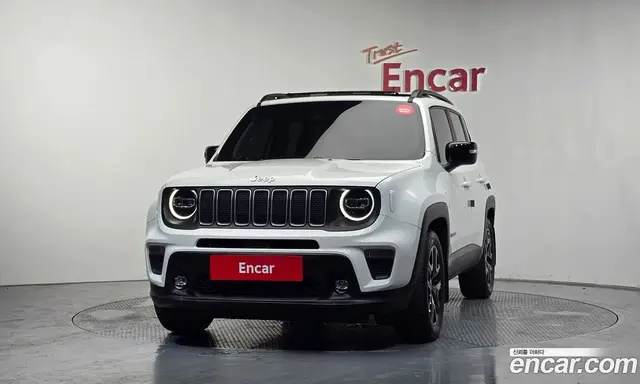 Jeep Renegade 2023 1.3 автомат (гидро), миниатюра 3