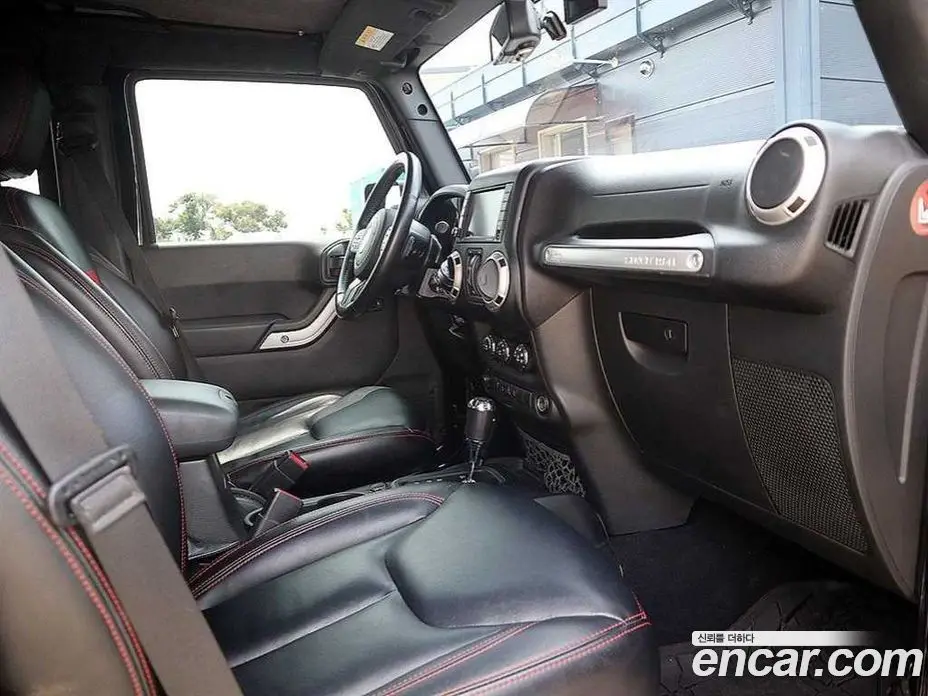 Jeep Wrangler 2017 3.6 автомат (гидро), фото 13 Jeep Wrangler 2017 3.6 автомат (гидро), фото 13