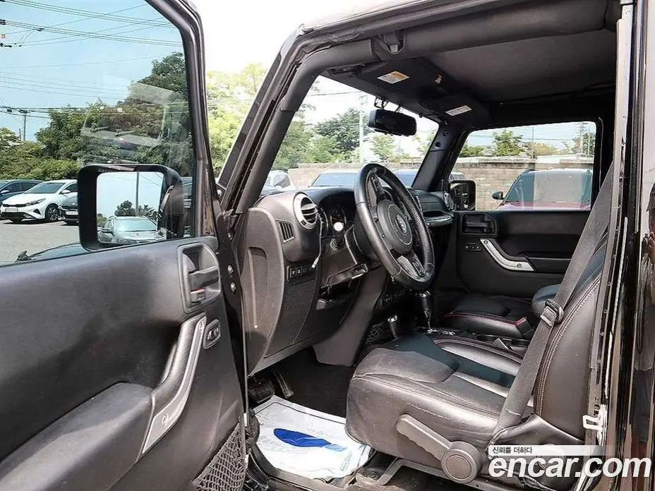 Jeep Wrangler 2017 3.6 автомат (гидро), фото 6 Jeep Wrangler 2017 3.6 автомат (гидро), фото 6