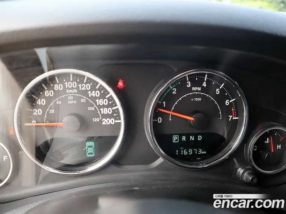 Jeep Wrangler 2017 3.6 автомат (гидро), фото 9 Jeep Wrangler 2017 3.6 автомат (гидро), фото 9