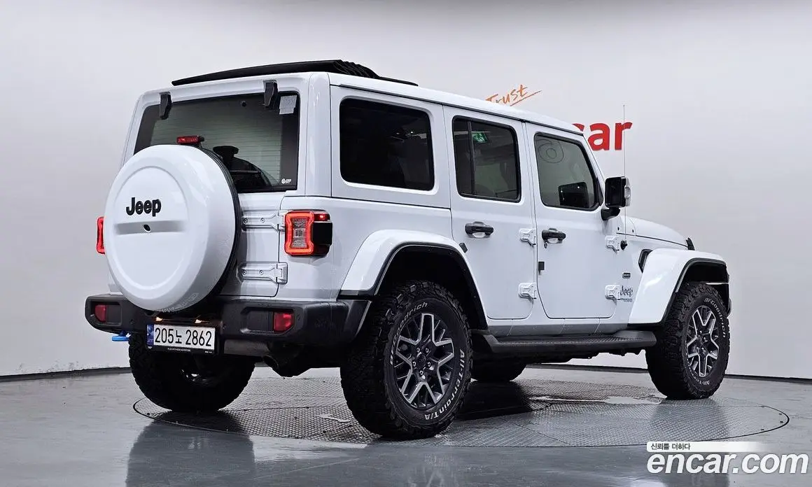 Jeep Wrangler 2022 2.0 автомат (гидро), фото 2 Jeep Wrangler 2022 2.0 автомат (гидро), фото 2