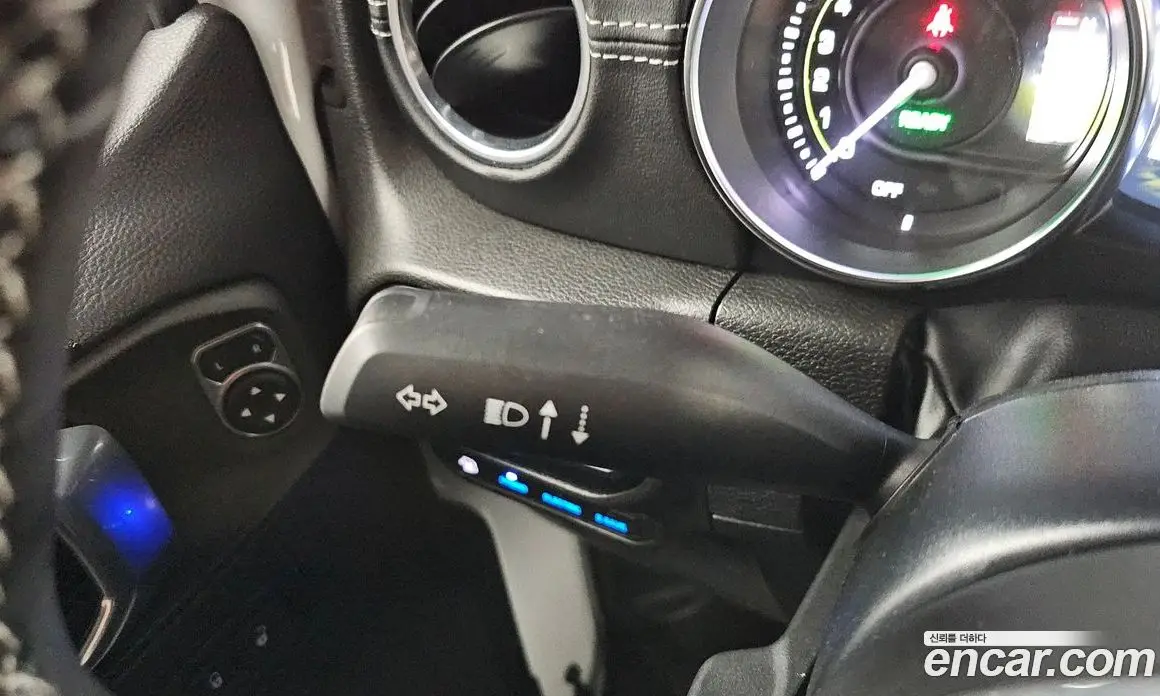 Jeep Wrangler 2022 2.0 автомат (гидро), фото 17 Jeep Wrangler 2022 2.0 автомат (гидро), фото 17