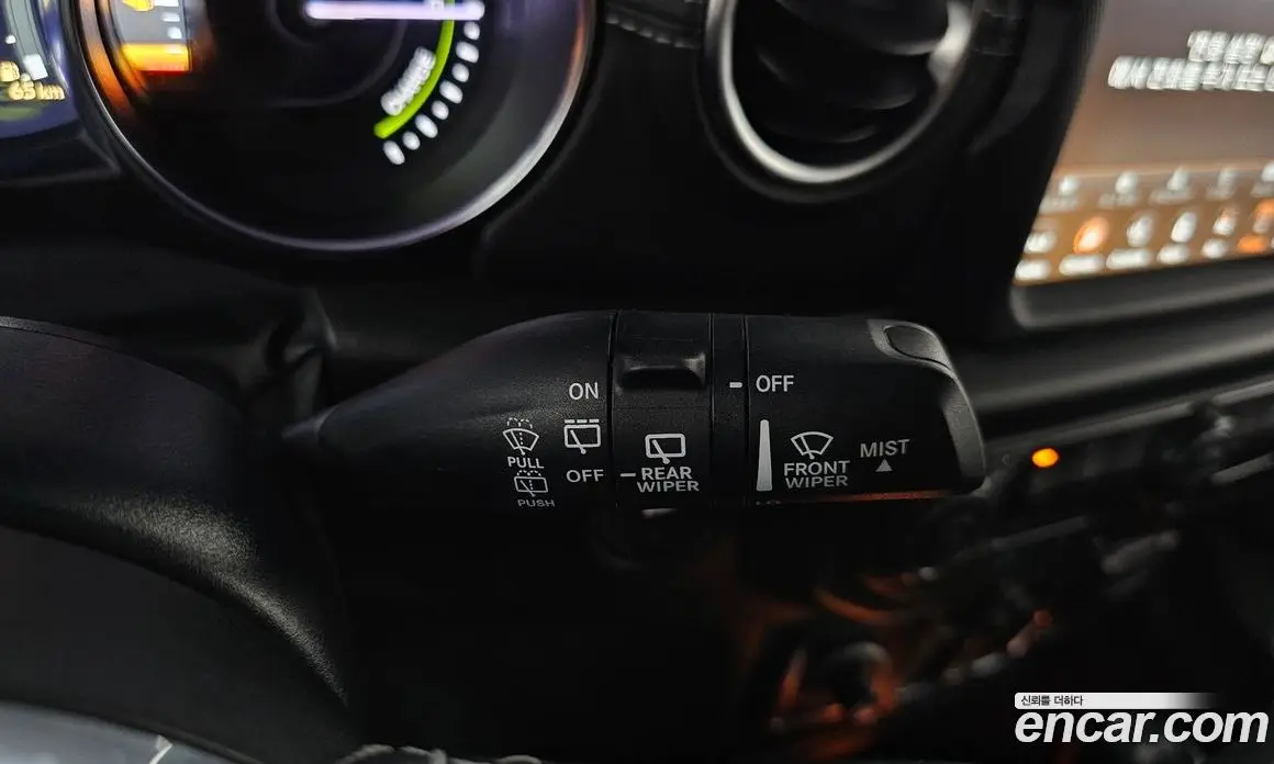 Jeep Wrangler 2022 2.0 автомат (гидро), фото 18 Jeep Wrangler 2022 2.0 автомат (гидро), фото 18