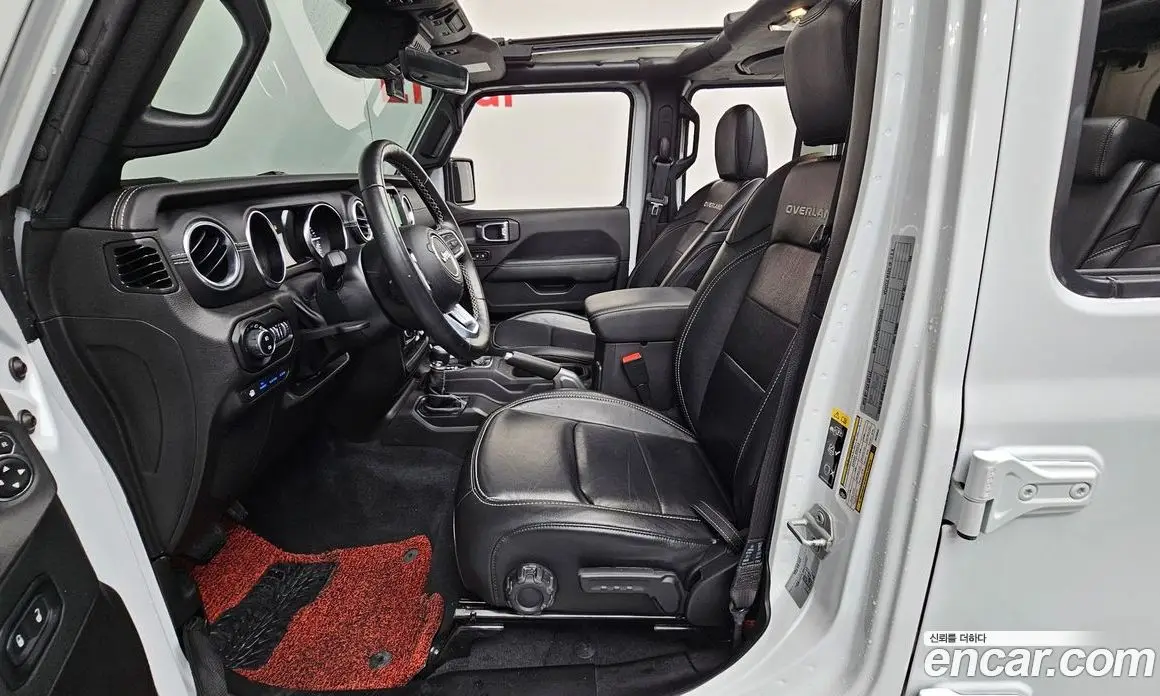 Jeep Wrangler 2022 2.0 автомат (гидро), фото 24 Jeep Wrangler 2022 2.0 автомат (гидро), фото 24