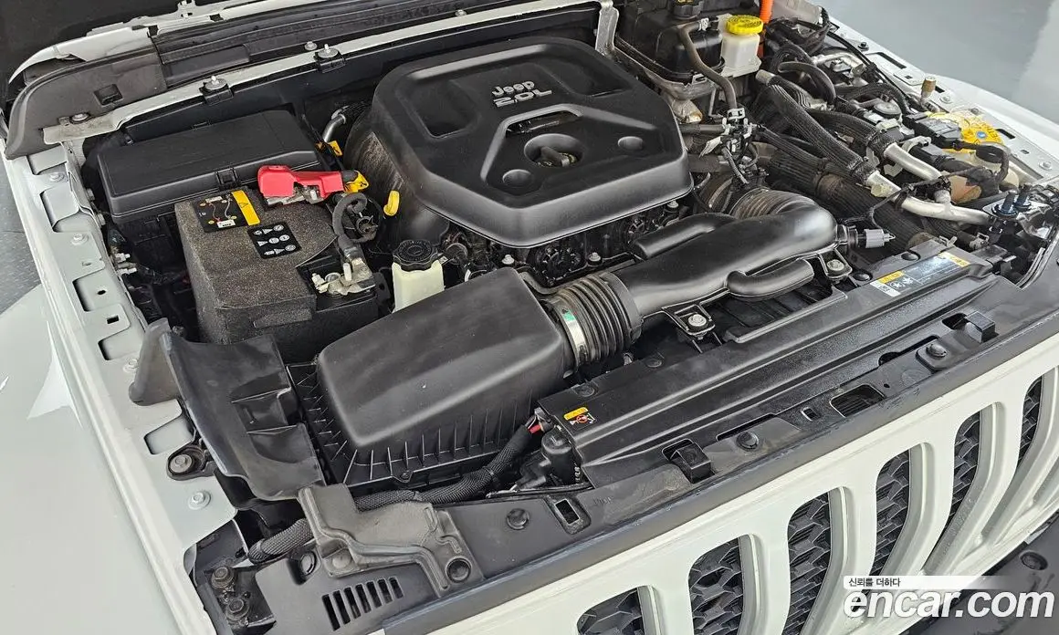 Jeep Wrangler 2022 2.0 автомат (гидро), фото 8 Jeep Wrangler 2022 2.0 автомат (гидро), фото 8