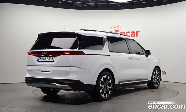 Kia Carnival 2023 3.5 автомат (гидро), миниатюра 2 Kia Carnival 2023 3.5 автомат (гидро), миниатюра 2