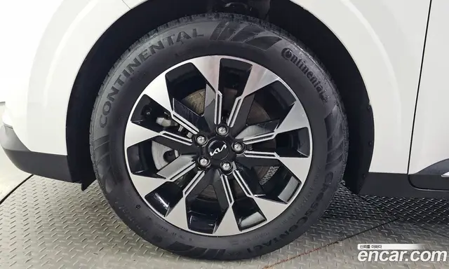 Kia Carnival 2023 3.5 автомат (гидро), миниатюра 5 Kia Carnival 2023 3.5 автомат (гидро), миниатюра 5