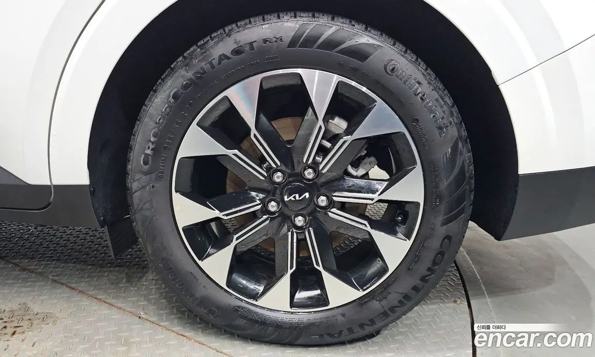 Kia Carnival 2023 3.5 автомат (гидро), фото 7 Kia Carnival 2023 3.5 автомат (гидро), фото 7