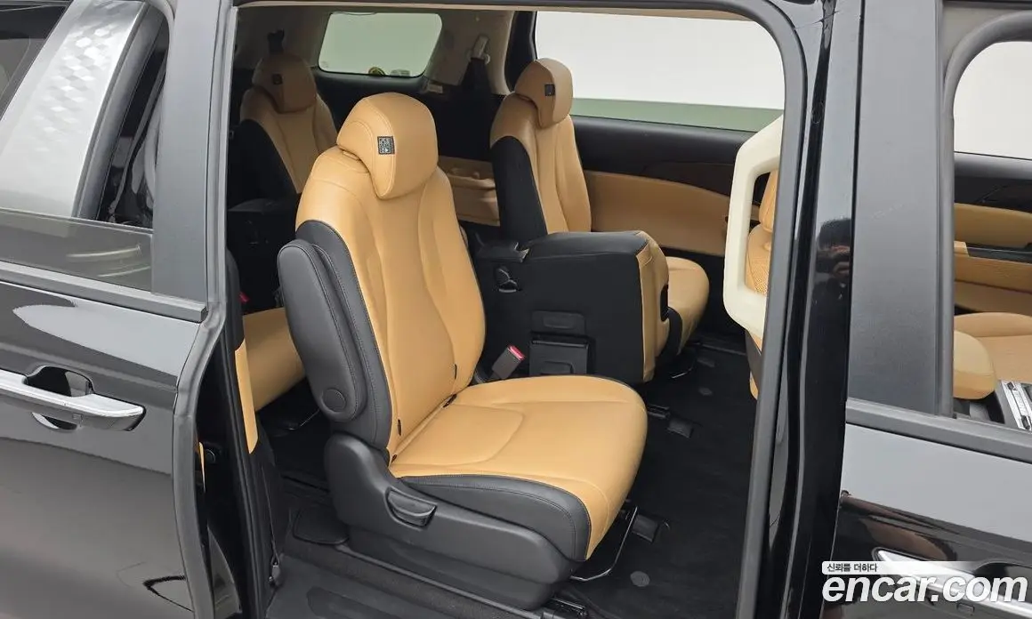 Kia Carnival 2023 2.2 автомат (гидро), фото 12 Kia Carnival 2023 2.2 автомат (гидро), фото 12