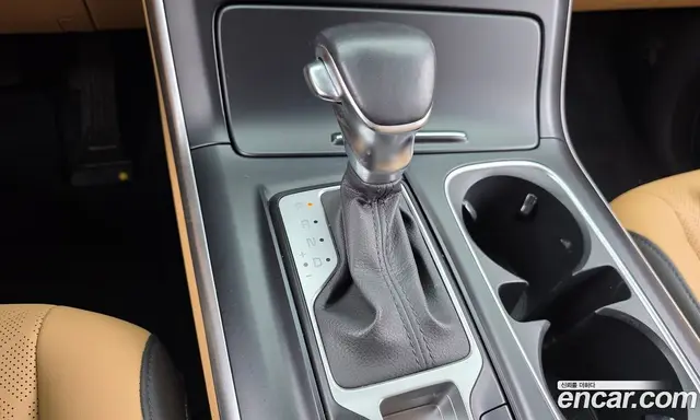 Kia Carnival 2023 2.2 автомат (гидро), миниатюра 9 Kia Carnival 2023 2.2 автомат (гидро), миниатюра 9