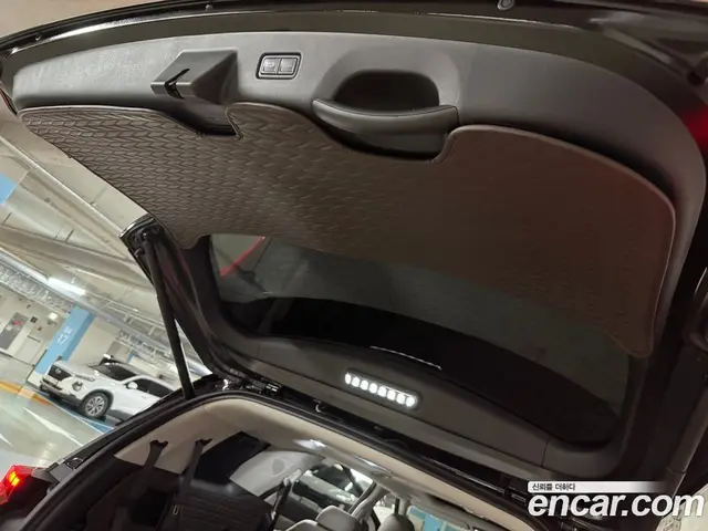 Kia Carnival 2025 2.2 автомат (гидро), миниатюра 12