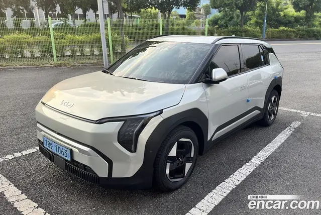 Kia EV3, 2026, 395 км