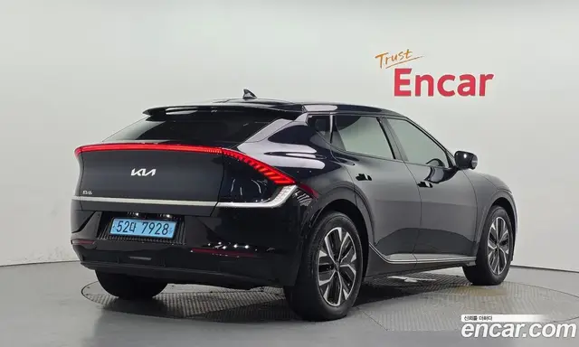 Kia EV6 2023 0.1 автомат (гидро), миниатюра 2 Kia EV6 2023 0.1 автомат (гидро), миниатюра 2