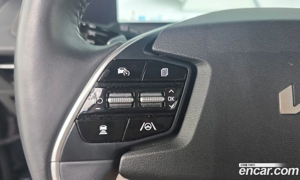 Kia EV6 2023 0.1 автомат (гидро), фото 20 Kia EV6 2023 0.1 автомат (гидро), фото 20