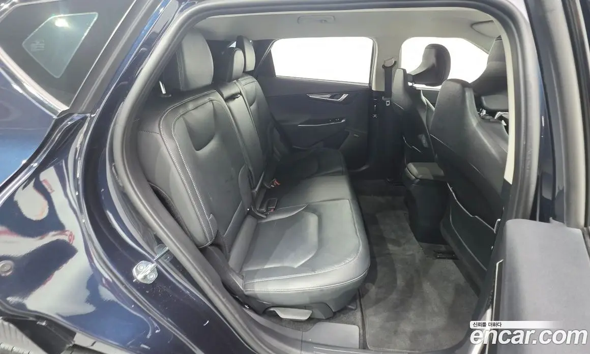 Kia EV6 2023 0.1 автомат (гидро), фото 30 Kia EV6 2023 0.1 автомат (гидро), фото 30