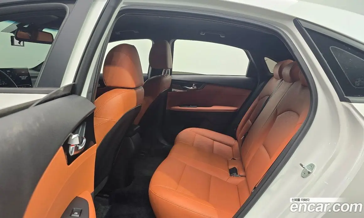 Kia K3 2023 1.6 автомат (гидро), фото 17 Kia K3 2023 1.6 автомат (гидро), фото 17