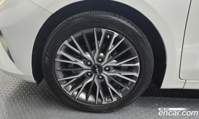 Kia K3 2023 1.6 автомат (гидро), миниатюра 5 Kia K3 2023 1.6 автомат (гидро), миниатюра 5