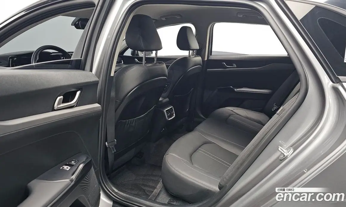 Kia K5 (Optima) 2020 2.0 автомат (гидро), фото 15 Kia K5 (Optima) 2020 2.0 автомат (гидро), фото 15