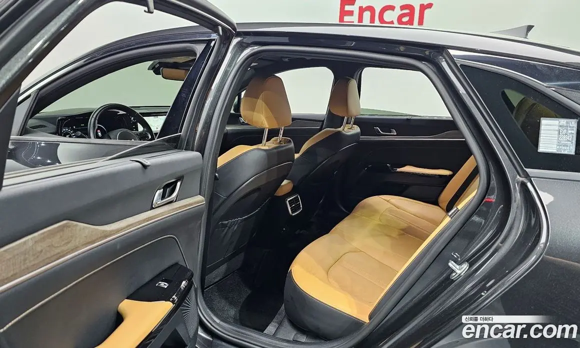 Kia K5 (Optima) 2023 2.0 автомат (гидро), фото 17