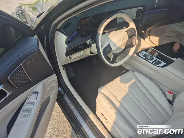 Kia K8 2025 1.6 автомат (гидро), миниатюра 5 Kia K8 2025 1.6 автомат (гидро), миниатюра 5