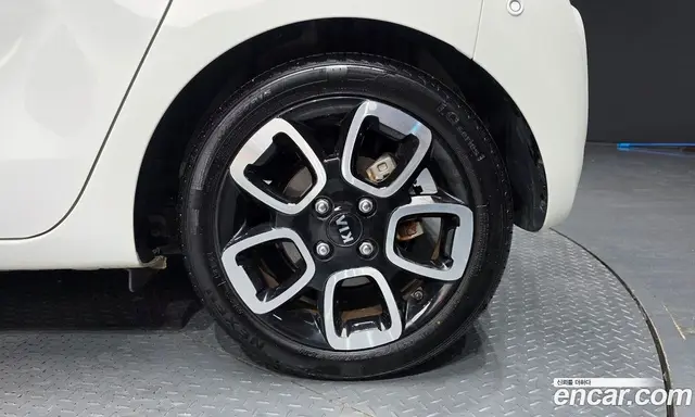 Kia Ray 2019 1.0 автомат (гидро), миниатюра 6 Kia Ray 2019 1.0 автомат (гидро), миниатюра 6