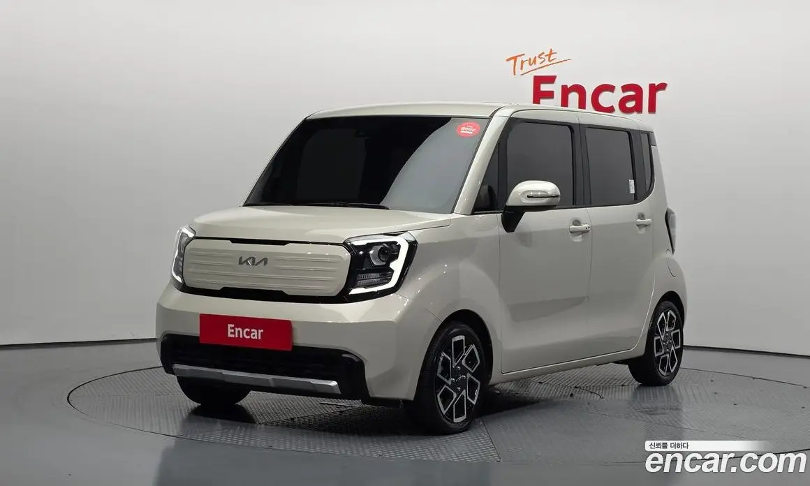 Kia Ray 2023 1.0 автомат (гидро), фото 1 Kia Ray 2023 1.0 автомат (гидро), фото 1