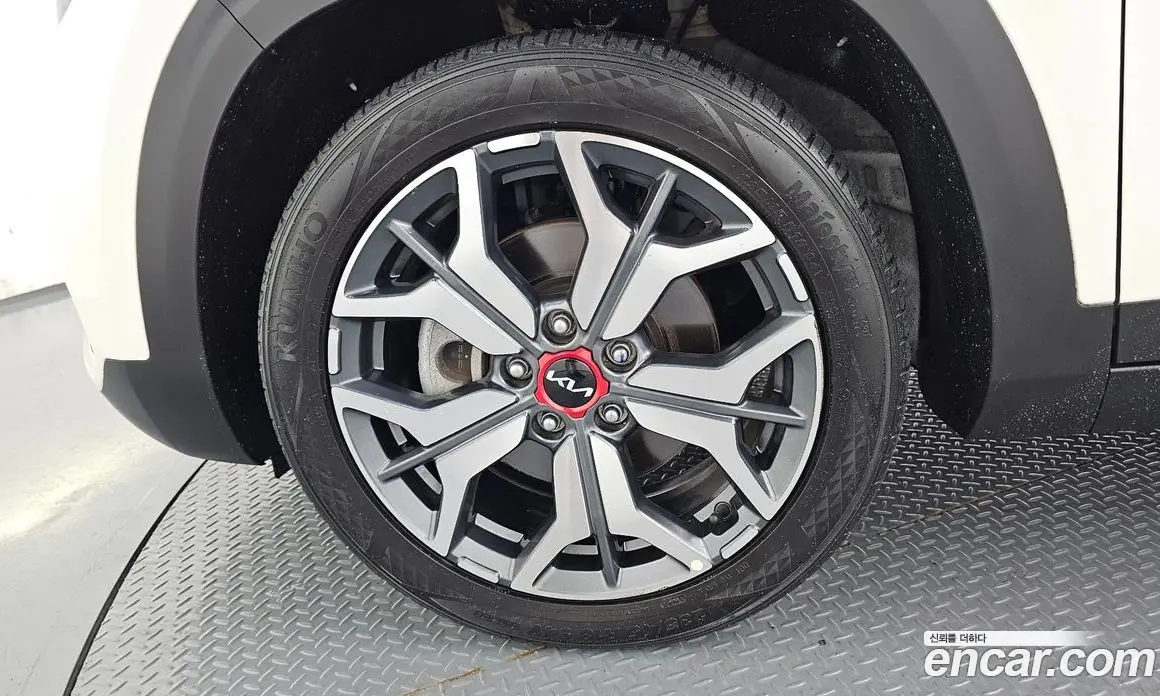 Kia Seltos 2022 1.6 автомат (гидро), фото 5 Kia Seltos 2022 1.6 автомат (гидро), фото 5