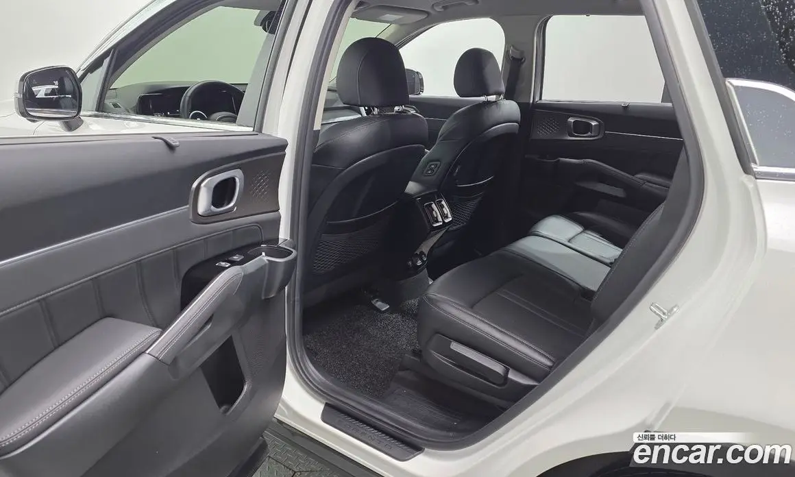 Kia Sorento 2021 2.5 автомат (гидро), фото 18 Kia Sorento 2021 2.5 автомат (гидро), фото 18