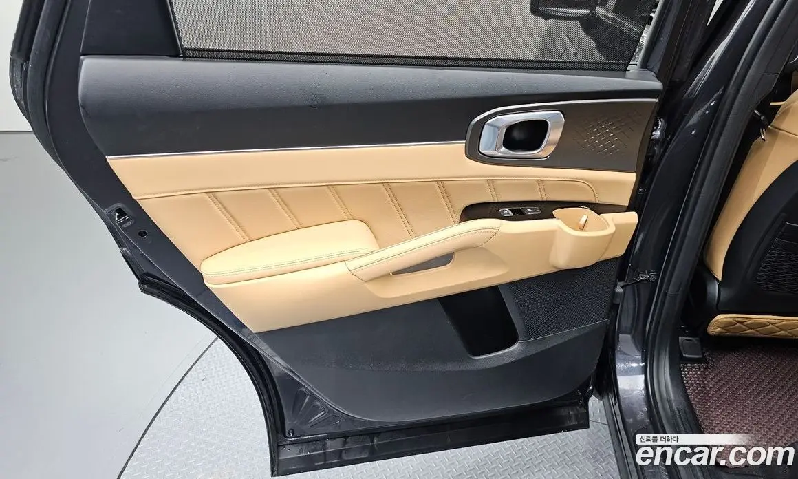 Kia Sorento 2023 1.6 автомат (гидро), фото 15 Kia Sorento 2023 1.6 автомат (гидро), фото 15