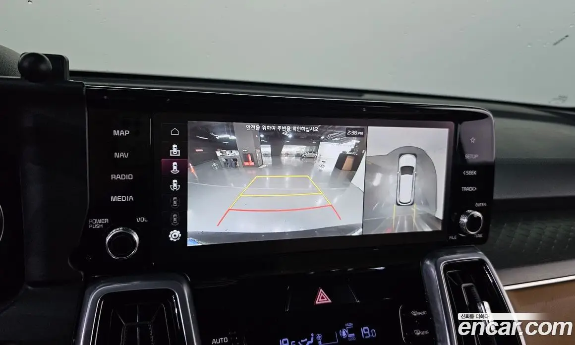 Kia Sorento 2023 1.6 автомат (гидро), фото 21 Kia Sorento 2023 1.6 автомат (гидро), фото 21