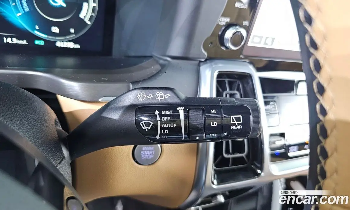 Kia Sorento 2023 1.6 автомат (гидро), фото 26 Kia Sorento 2023 1.6 автомат (гидро), фото 26