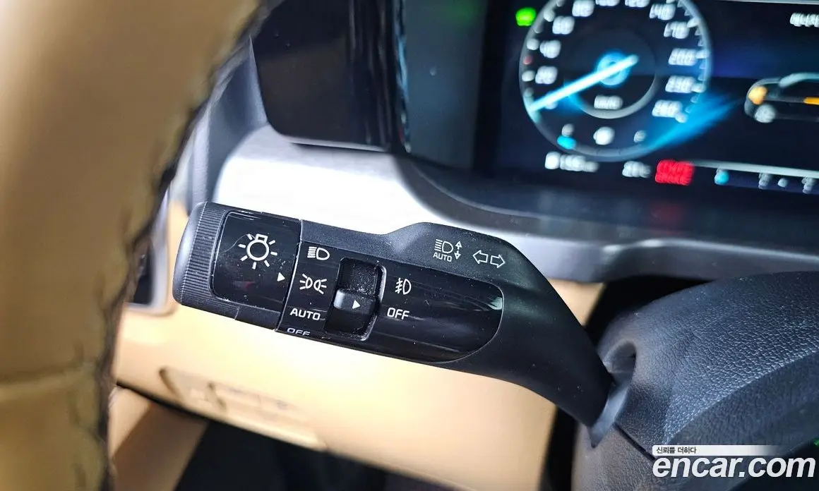 Kia Sorento 2023 1.6 автомат (гидро), фото 29 Kia Sorento 2023 1.6 автомат (гидро), фото 29