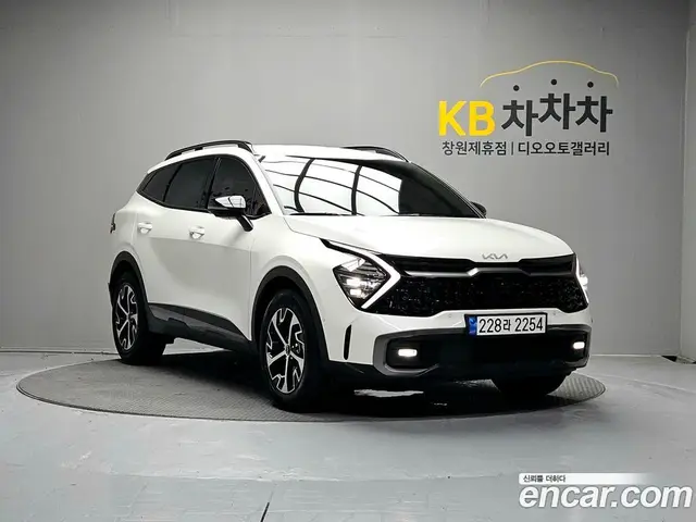 Kia Sportage 2024 1.6 автомат (гидро), миниатюра 1 Kia Sportage 2024 1.6 автомат (гидро), миниатюра 1