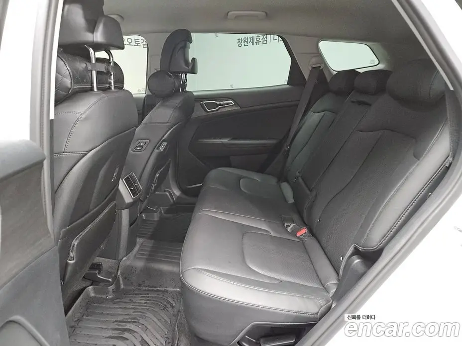 Kia Sportage 2024 1.6 автомат (гидро), фото 13 Kia Sportage 2024 1.6 автомат (гидро), фото 13