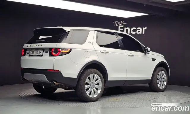 Land Rover Discovery Sport 2015 2.2 автомат (гидро), миниатюра 2 Land Rover Discovery Sport 2015 2.2 автомат (гидро), миниатюра 2