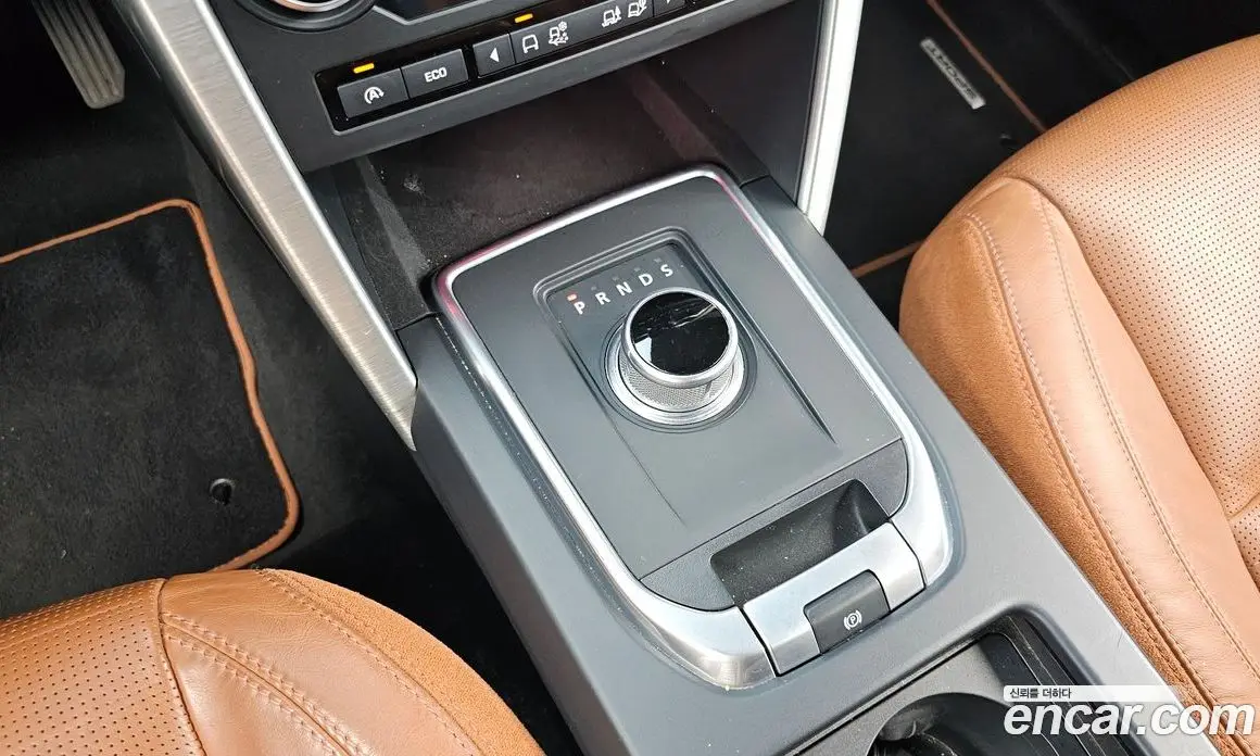 Land Rover Discovery Sport 2015 2.2 автомат (гидро), фото 9 Land Rover Discovery Sport 2015 2.2 автомат (гидро), фото 9