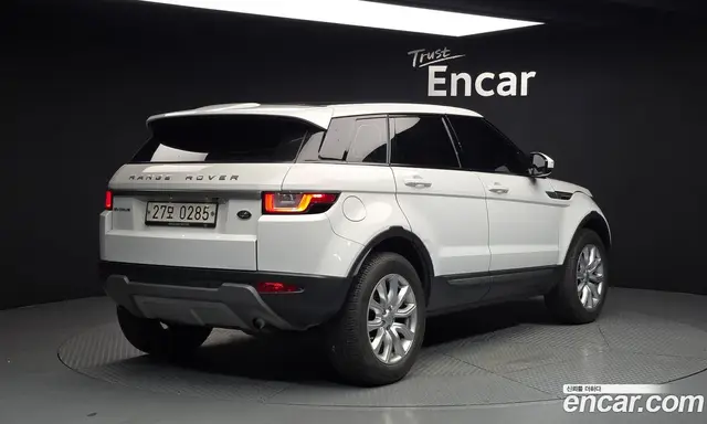 Land Rover Range Rover Evoque 2016 2.0 автомат (гидро), миниатюра 2