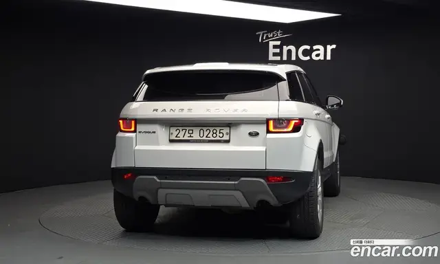 Land Rover Range Rover Evoque 2016 2.0 автомат (гидро), миниатюра 4