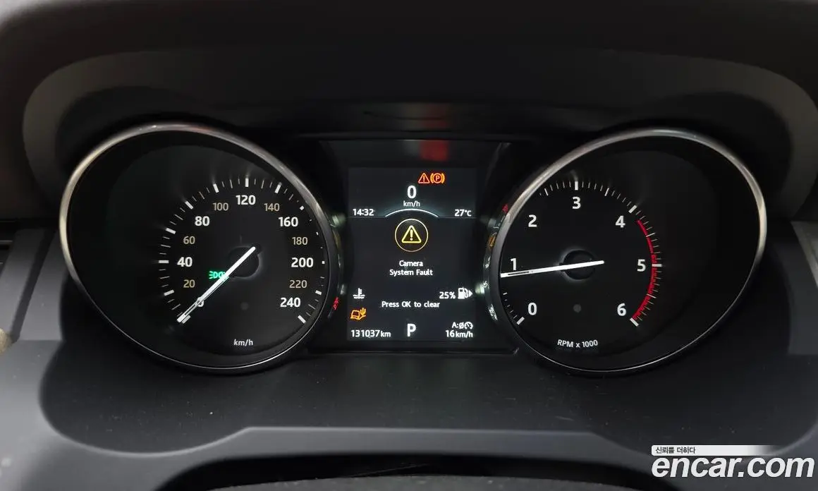 Land Rover Range Rover Evoque 2016 2.0 автомат (гидро), фото 8
