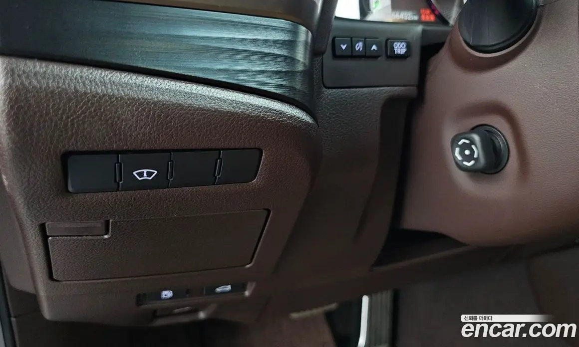 Lexus ES 2019 2.5 автомат (гидро), фото 27 Lexus ES 2019 2.5 автомат (гидро), фото 27