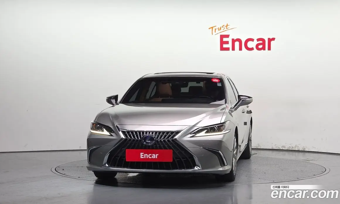 Lexus ES 2021 2.5 автомат (гидро), фото 3 Lexus ES 2021 2.5 автомат (гидро), фото 3