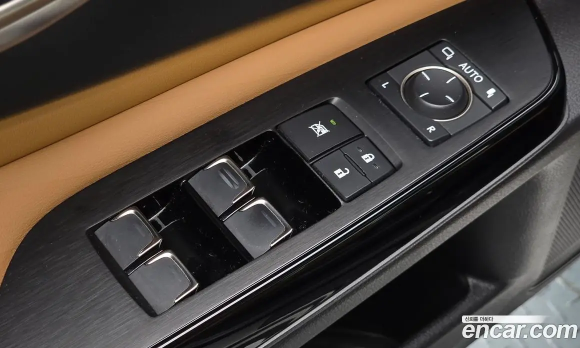 Lexus ES 2021 2.5 автомат (гидро), фото 24 Lexus ES 2021 2.5 автомат (гидро), фото 24