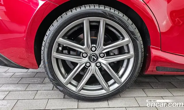 Lexus IS 2016 2.0 автомат (гидро), миниатюра 5 Lexus IS 2016 2.0 автомат (гидро), миниатюра 5