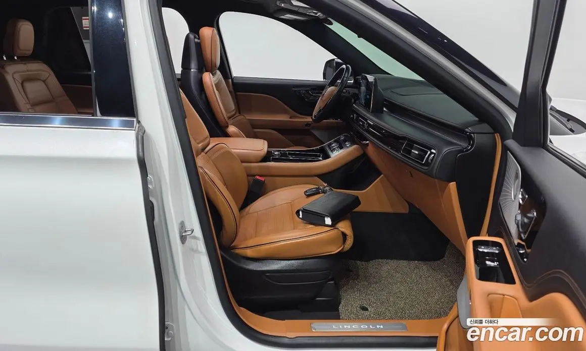 Lincoln Aviator 2023 3.0 автомат (гидро), фото 16