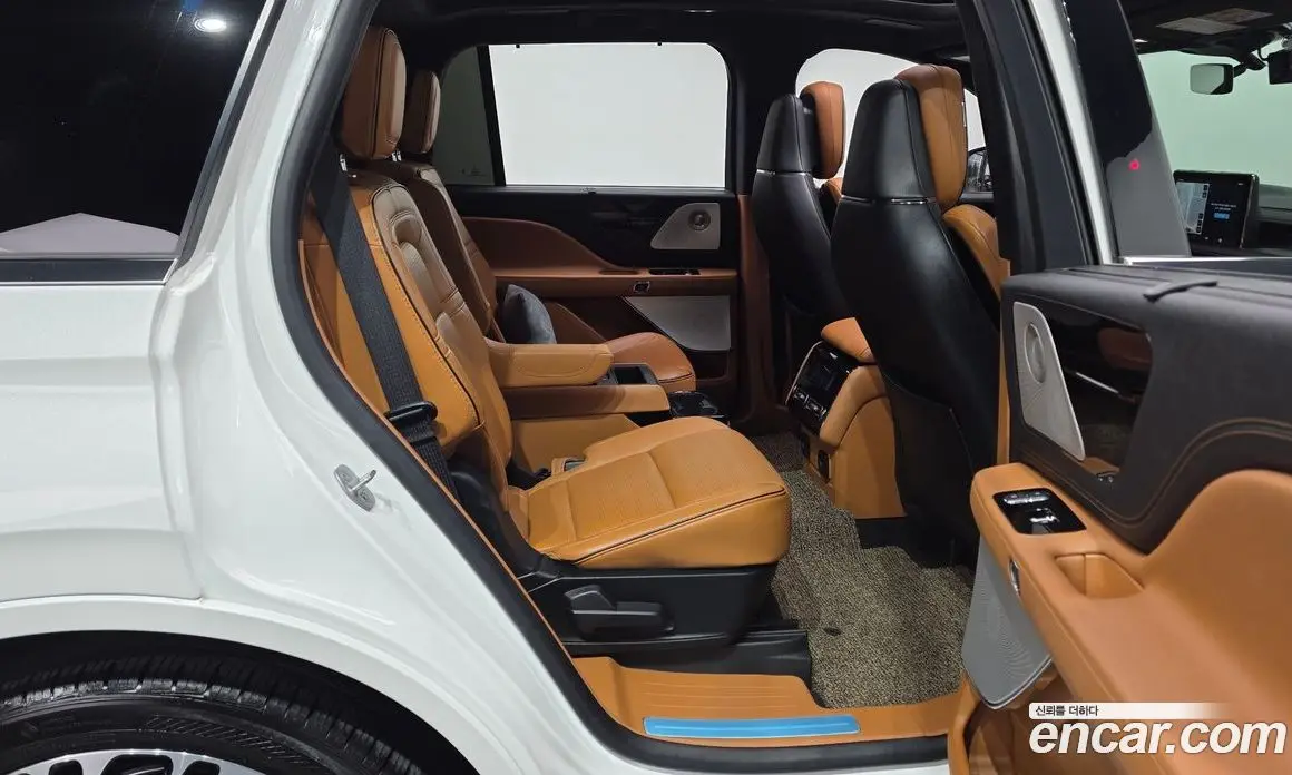 Lincoln Aviator 2023 3.0 автомат (гидро), фото 17