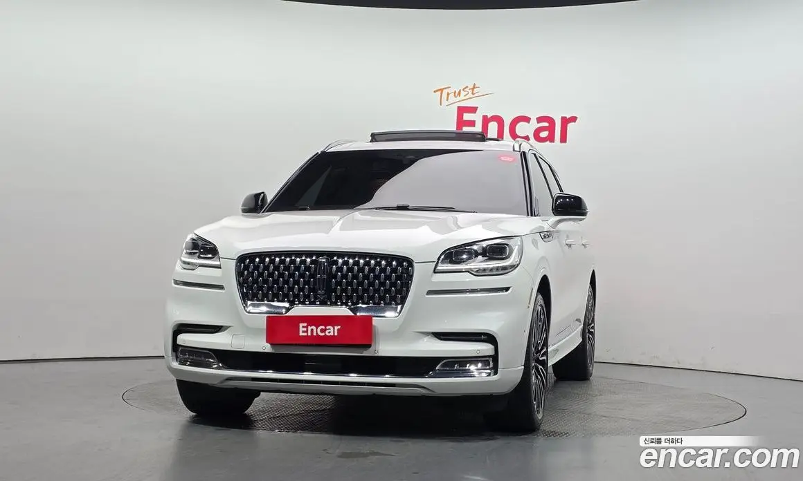 Lincoln Aviator 2023 3.0 автомат (гидро), фото 3