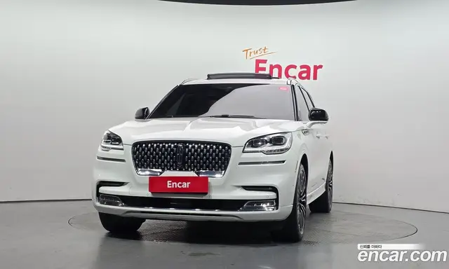 Lincoln Aviator 2023 3.0 автомат (гидро), миниатюра 3
