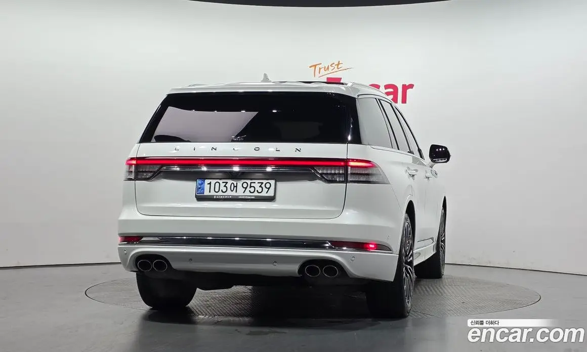Lincoln Aviator 2023 3.0 автомат (гидро), фото 4
