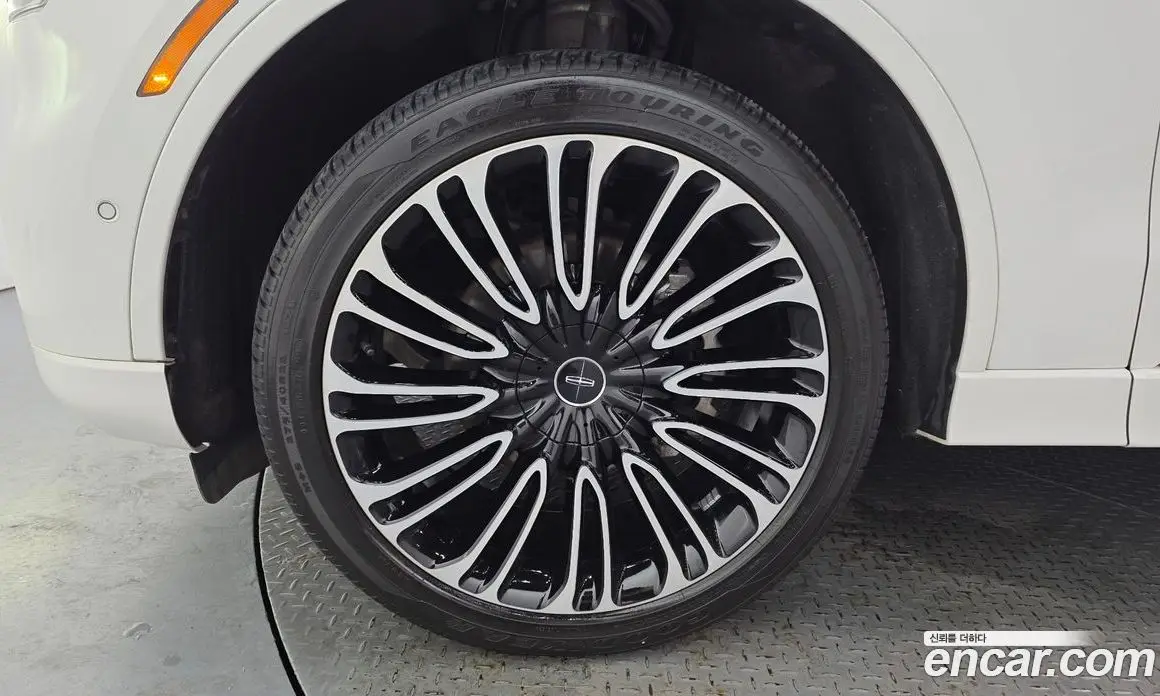 Lincoln Aviator 2023 3.0 автомат (гидро), фото 5